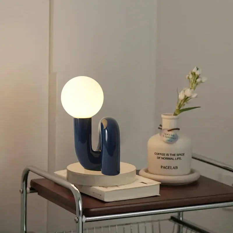 Lampu Meja Bulat Kaca LED Nord - Resin Art Uk ulasan dan harga