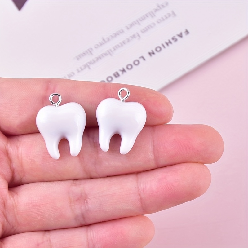 10 Buah Liontin Resin Gigi Luc - Resin Art Earrings ulasan dan harga