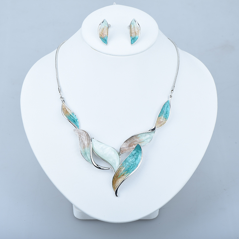 ICEYY Set Perhiasan Kalung Ant - Resin Art Earrings Design ulasan dan harga