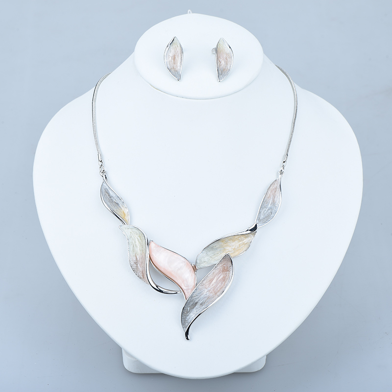 ICEYY Set Perhiasan Kalung Ant - Resin Art Earrings Design ulasan dan harga